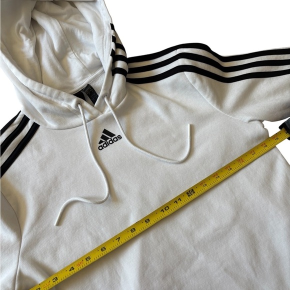Adidas Women’s Black and White Essentials 3 Stripe Cropped Pullover Hoodie. - Picture 9 of 10